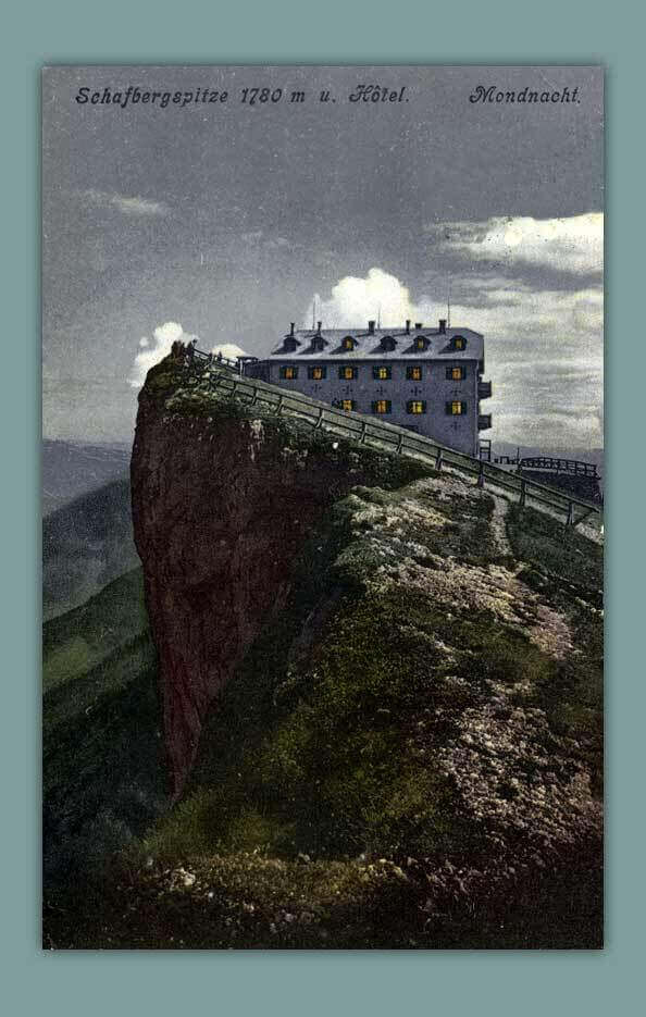 113_Schafbergspitze-1780-m-u.-Hotel.-Mondnacht.-1907-F.-E.-Brandt-Gmunden-Photochromiekarte.-Nr.-710